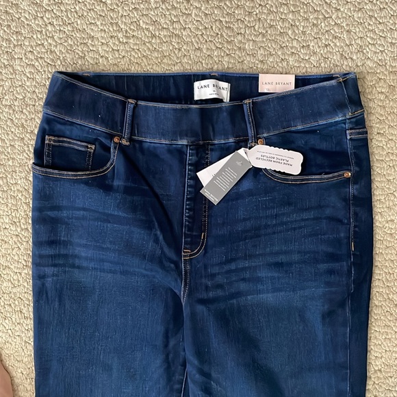 LANE BRYANT NWT Size 16 Pull-On High Rise Boot Jean Dark Wash Boot Pants Denim - Picture 9 of 15